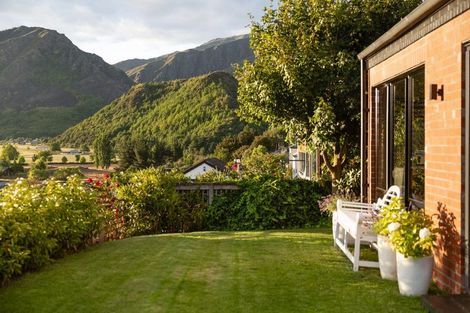 Photo of property in 25 Cotter Avenue, Arrowtown, 9302