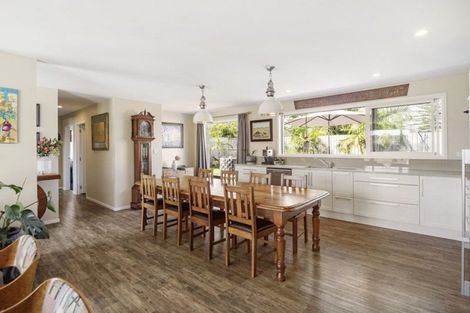 Photo of property in 30 Charlotte Drive, Omokoroa, 3114