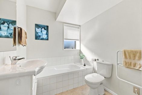 Photo of property in 12 Waterford Avenue, Northwood, Christchurch, 8051