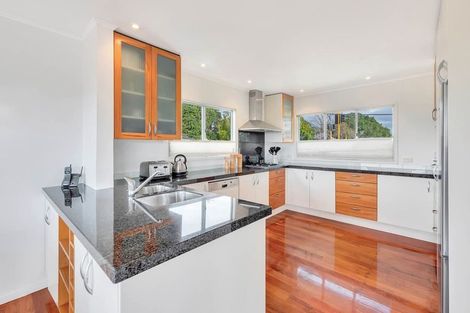 Photo of property in 131 Forrest Hill Road, Forrest Hill, Auckland, 0620