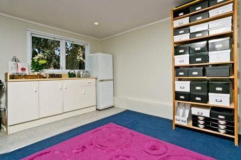 Photo of property in 93 Mountbatten Avenue, Hillcrest, Auckland, 0627