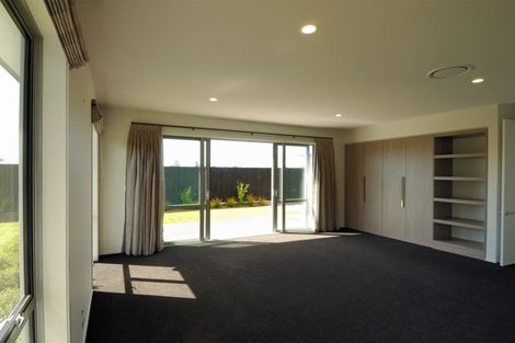 Photo of property in 18 Te Rito Street, Marshland, Christchurch, 8083