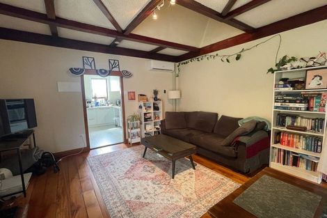 Photo of property in 352 Mount Albert Road, Mount Roskill, Auckland, 1041