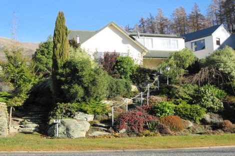 Photo of property in 53 Sargood Drive, Wanaka, 9305