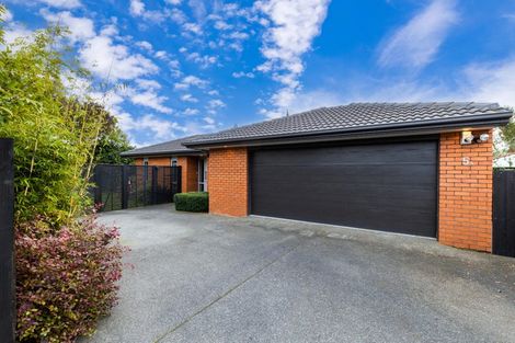 Photo of property in 5a Voss Street, Shirley, Christchurch, 8013
