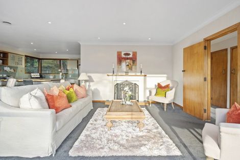 Photo of property in 19 Pikitea Road, Mangere Bridge, Auckland, 2022