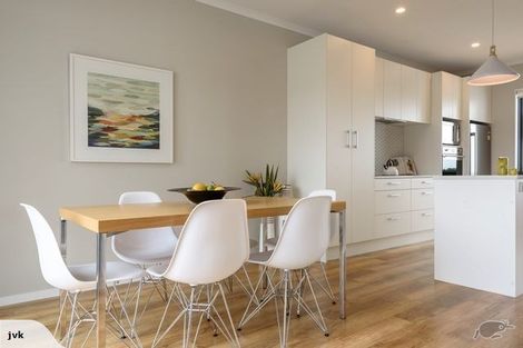 Photo of property in 26 Komanawa Lane, Mount Wellington, Auckland, 1062