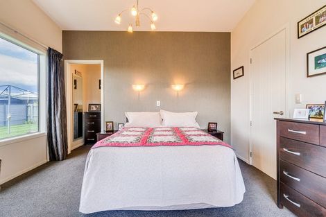 Photo of property in 31 Rhoboro Road, Twizel, 7901