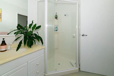 Photo of property in 54 Huia Street, Waikanae, 5036