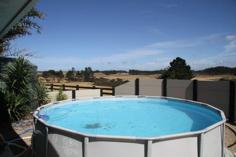 Photo of property in 2 Harrys Lane, Pukenui, 0484