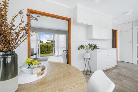 Photo of property in 28 Northolt Road, Fairview Downs, Hamilton, 3214