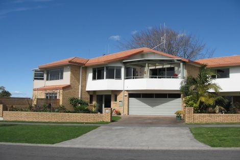 Photo of property in 2 Mission Street, Tauranga, 3110