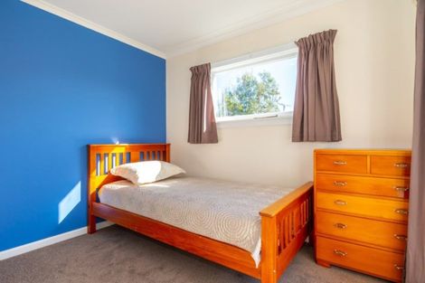 Photo of property in 76 Mckenzie Street, Geraldine, 7930