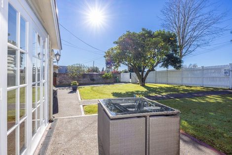 Photo of property in 13 Hillcrest Road, Hillcrest, Hamilton, 3216