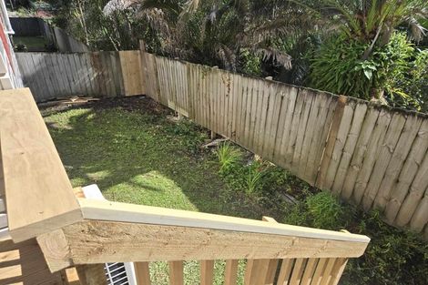 Photo of property in 53c Woodglen Road, Glen Eden, Auckland, 0602