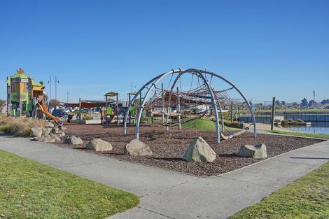 Photo of property in 28 Te Hurunui Drive, Pegasus, 7612