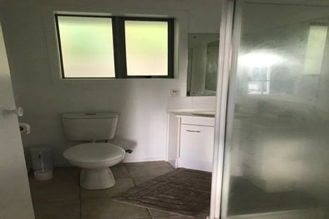 Photo of property in 4/2b Queensway, Three Kings, Auckland, 1024