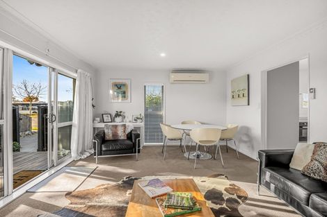 Photo of property in 1/649 Main North Road, Belfast, Christchurch, 8051