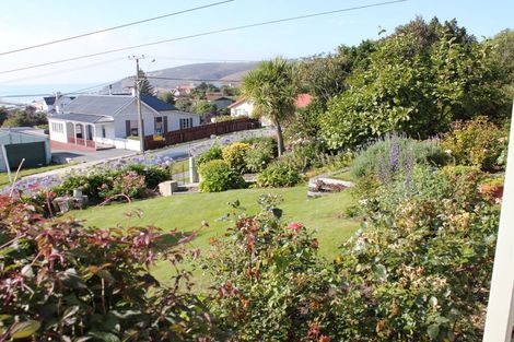 Photo of property in 12 Hull Street, South Hill, Oamaru, 9400