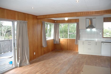 Photo of property in 12 Erica Road, Sunnynook, Auckland, 0620