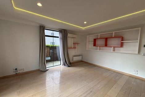 Photo of property in 28 Country Club Terrace, Northwood, Christchurch, 8051