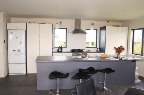 Photo of property in 10 Sea Vista, Athenree, Katikati, 3177