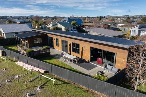 Photo of property in 21 Pop Andrew Drive, Te Anau, 9600