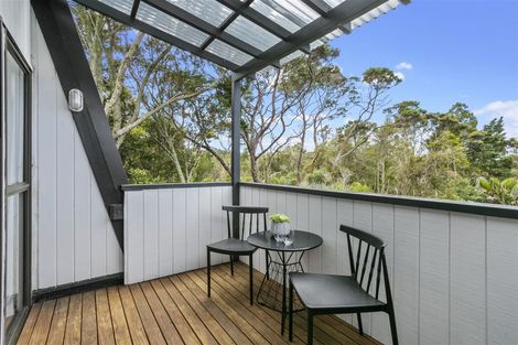 Photo of property in 3/6 Le Roy Terrace, Birkenhead, Auckland, 0626