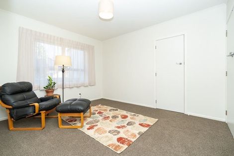 Photo of property in 24 Forest Lake Road, Forest Lake, Hamilton, 3200