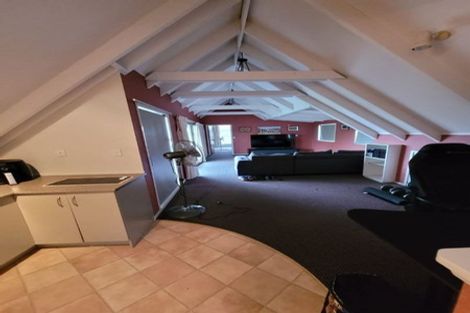 Photo of property in 1/23 Royal Road, Massey, Auckland, 0614