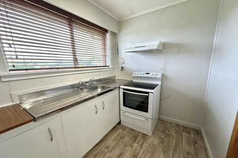 Photo of property in 11 Hamilton Street, Strathern, Invercargill, 9812