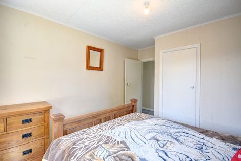 Photo of property in 17 Rennie Street, Green Island, Dunedin, 9018