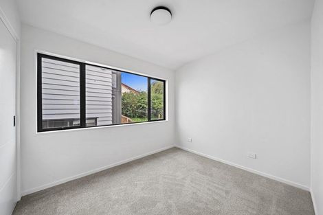 Photo of property in 4/17 Sunnyfield Crescent, Glenfield, Auckland, 0629