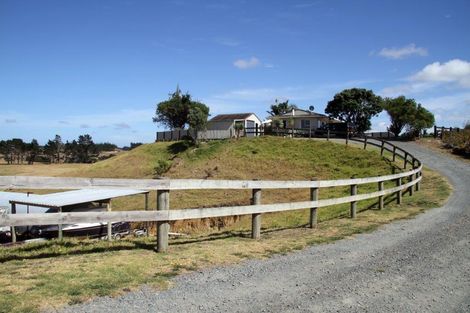Photo of property in 2 Harrys Lane, Pukenui, 0484