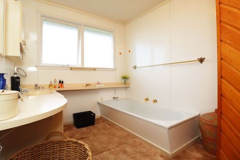 Photo of property in 80 Weston Road, Waiareka Junction, Oamaru, 9401