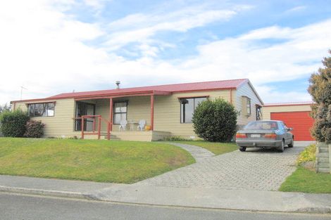 Photo of property in 4 Donald Ross Place, Te Anau, 9600