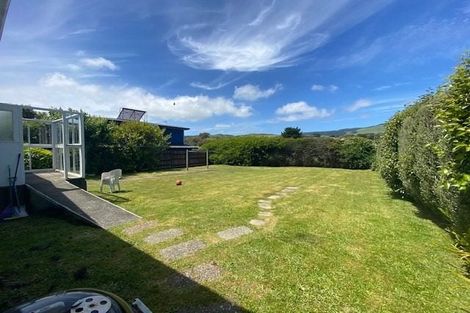 Photo of property in 45 Redwood Avenue, Tawa, Wellington, 5028