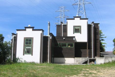 Photo of property in 10 Chequers Way, Crofton Downs, Wellington, 6035