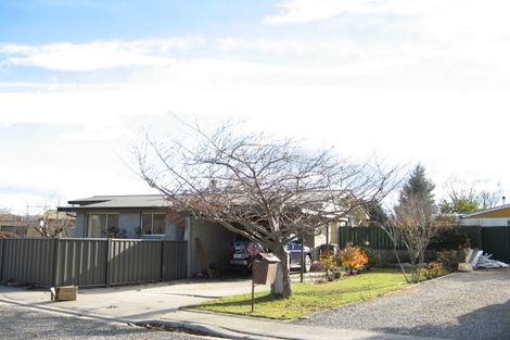 Photo of property in 12 Theyers Street, Alexandra, 9320