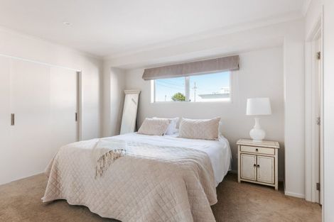 Photo of property in 25 Grove Avenue, Mount Maunganui, 3116