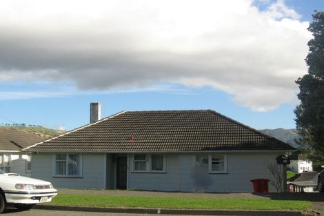 Photo of property in 20 Aberfeldy Street, Cannons Creek, Porirua, 5024