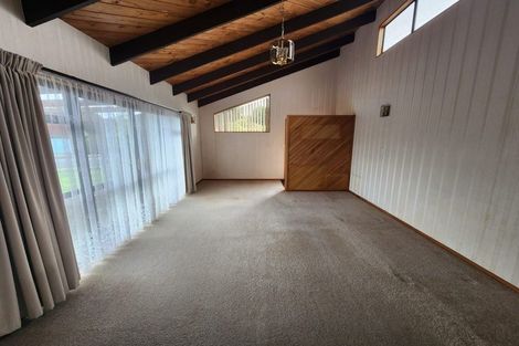 Photo of property in 24 Kotare Crescent, Maunu, Whangarei, 0110