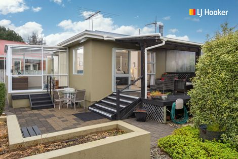 Photo of property in 105 Hagart-alexander Drive, Mosgiel, 9024