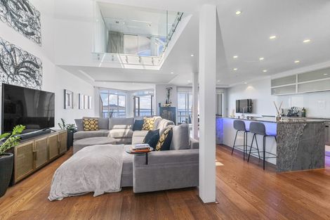 Photo of property in The Sands Apartments, 31/47 The Strand, Takapuna, Auckland, 0622