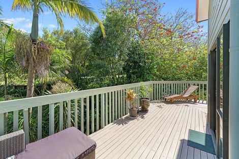 Photo of property in 4/20 Hutchinsons Road, Bucklands Beach, Auckland, 2014