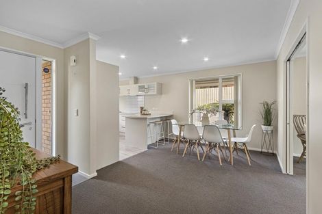 Photo of property in 2/24 Alderson Avenue, Hillsborough, Christchurch, 8022