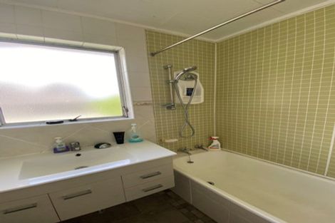 Photo of property in 3 Battenburg Place, Torbay, Auckland, 0630