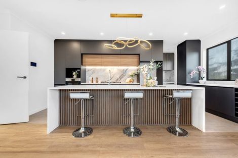 Photo of property in 19 Puia Street, Papatoetoe, 2025