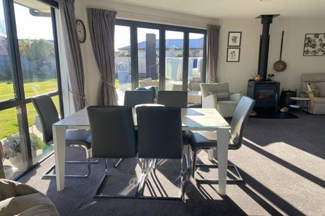 Photo of property in 11 Ethereal Crescent, Mount Pisa, Cromwell, 9383