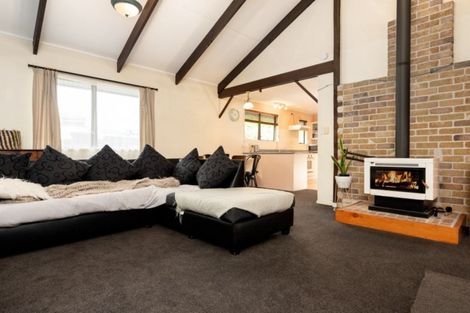 Photo of property in 75 Dickson Road, Papamoa Beach, Papamoa, 3118